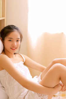 六小龄童死了吗